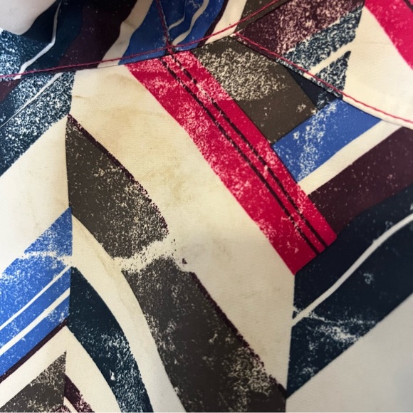 Ride Malibu Snowboard Jacket, Girls Youth Medium (10-12), Chevron Print - Picture 9 of 9